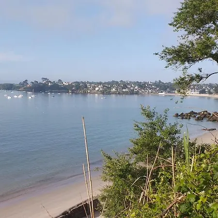 De Kernaet Avec Piscine Hébergement de vacances